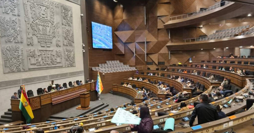 Legisladores rechazan conformación de comisión para el receso de la ALP