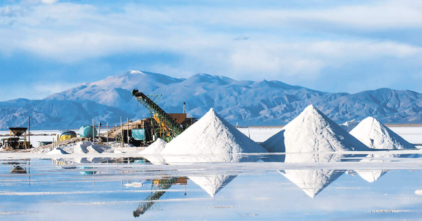 Bolivia apunta a ser uno de los principales productores de litio