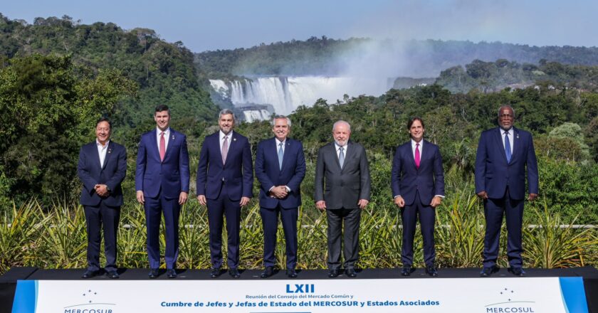 Bolivia apunta a ser el punto de convergencia entre la CAN y el Mercosur por su posición estratégica