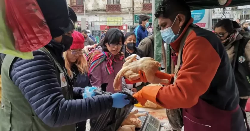 Del campo a la olla, ofrece pollo a Bs 13,50 en La Paz