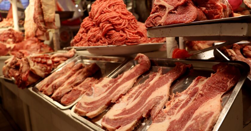 Gobierno controla precios de la carne en centros de abasto de La Paz, Cochabamba y Santa Cruz