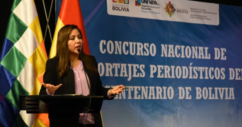 Presentan Concurso Nacional de Reportajes Periodísticos para el Bicentenario de Bolivia