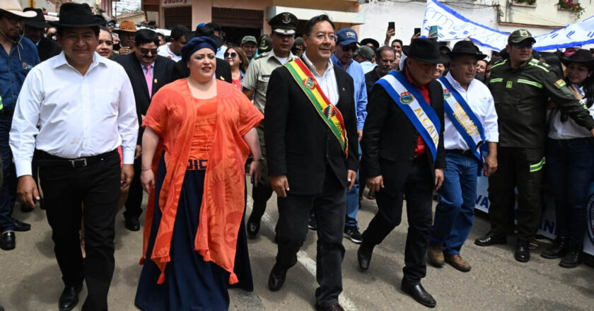 Presidente saluda los 412 años de fundación de Vallegrande y garantiza construcción de “anhelado” hospital de segundo nivel