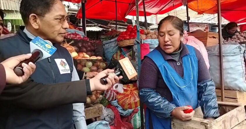 Defensa del Consumidor: Bajan los precios de las verduras y frutas en el mercado Rodríguez