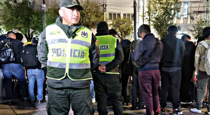 Arrestaron a más de 40 universitarios por consumo de bebidas alcohólicas en la jornada electoral de la UMSA