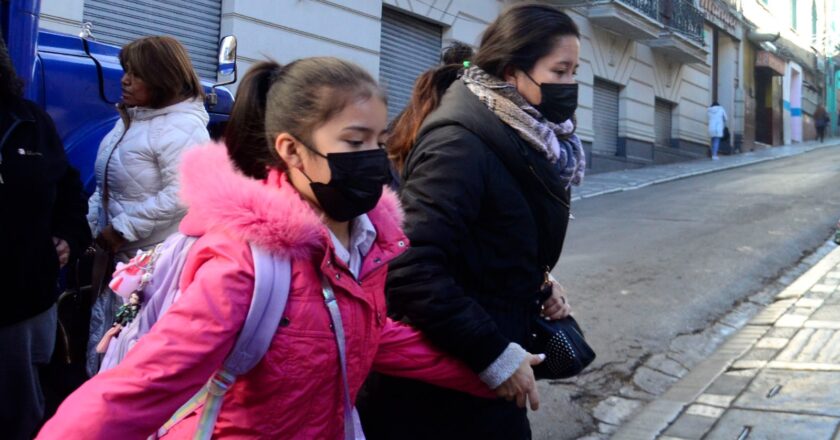 Educación amplía 15 minutos más el horario invernal en La Paz