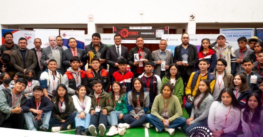 Cochabamba y Chuquisaca ya tienen sus equipos para el nacional de Robótica First Bolivia