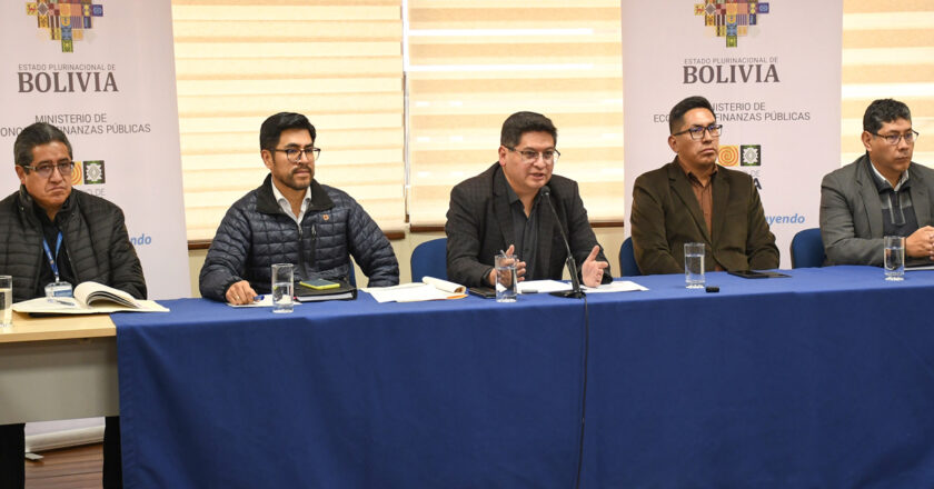 Transporte pesado no asiste al diálogo con el Gobierno, ven bloqueos con fines “estrictamente políticos”