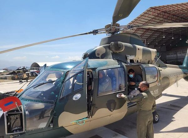 Sobrevuelan Santa Cruz para identificar situación real de incendios