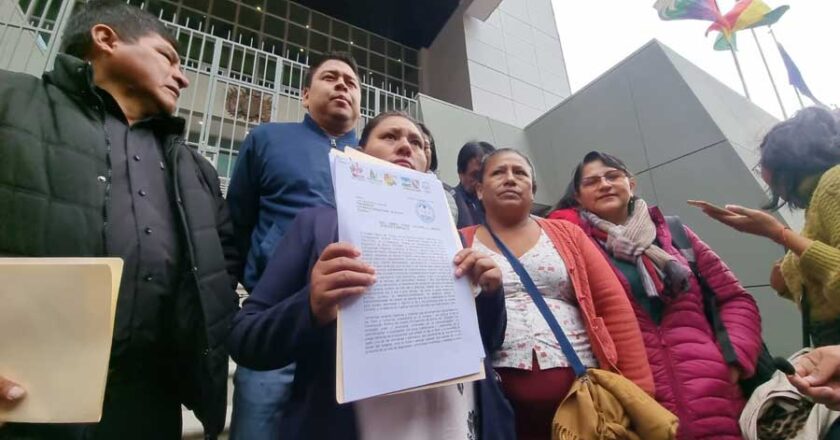 ‘Evistas’ presentan su pliego petitorio al Gobierno y activan plazo para recibir respuesta