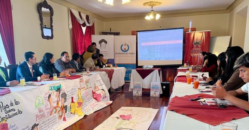 Fiscalía participa en reunión interinstitucional para el seguimiento a casos de acoso y violencia política en Chuquisaca