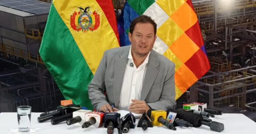 YPFB niega sobreprecio en importación de combustibles, alista foro para explicar proceso de compra e importación