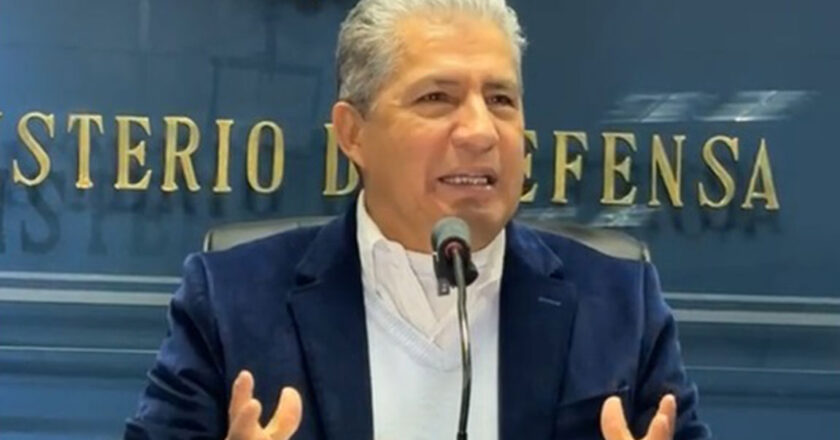 Novillo hace un ‘llamado patriótico’ a legisladores para que aprueben créditos y se pueda comprar combustible