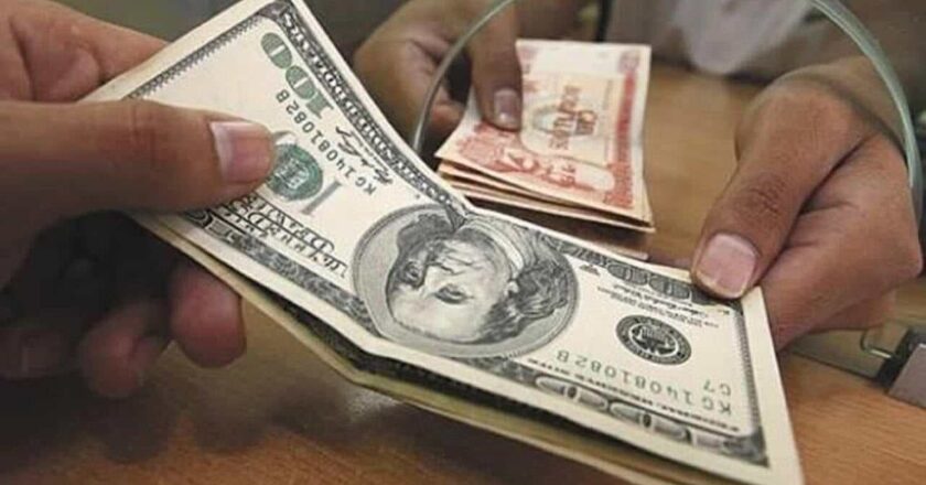 Dólar paralelo en Bolivia alcanza los Bs 13,44 y se acerca a duplicar tipo de cambio oficial