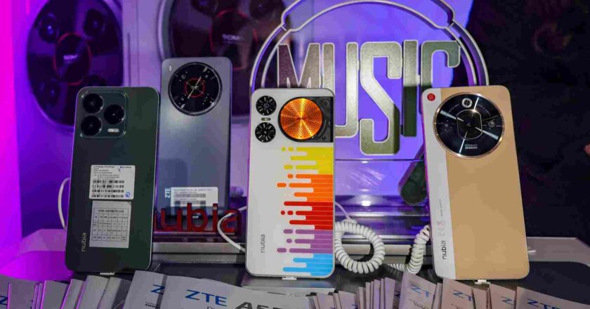 ZTE-nubia presenta nuevos smartphones con tres altavoces, diseño para gamers y lente rotario único; anuncia la llegada del V70 Max
