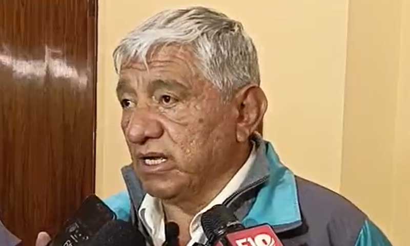 Arias cree que el masismo negocia unirse