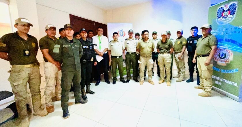 Fiscalía de Beni capacitó a Policías de Direcciones y Unidades Operativas sobre los Delitos de «Acoso sexual y Acoso laboral»