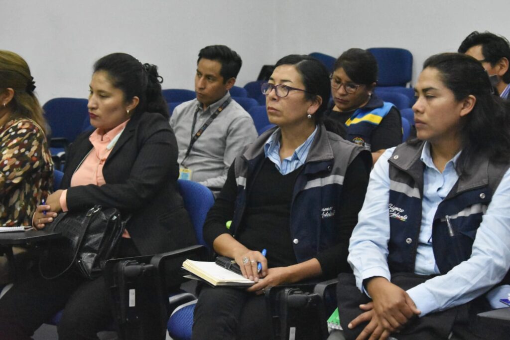 Fiscalía de Cochabamba reúne a psicólogos