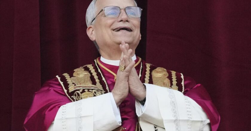 Robert Francis Prevost es elegido como el nuevo Papa León XIV, el primer pontífice estadounidense en la historia de la Iglesia Católica