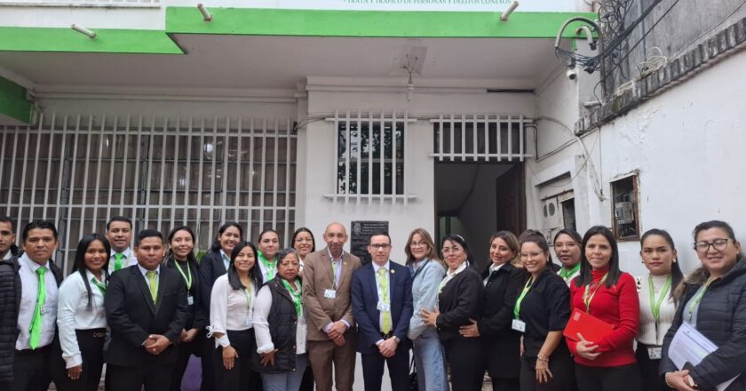Comisión de la Fiscalía General evalúa el cumplimiento del Sistema de Gestión Integrado (SGI) en Santa Cruz