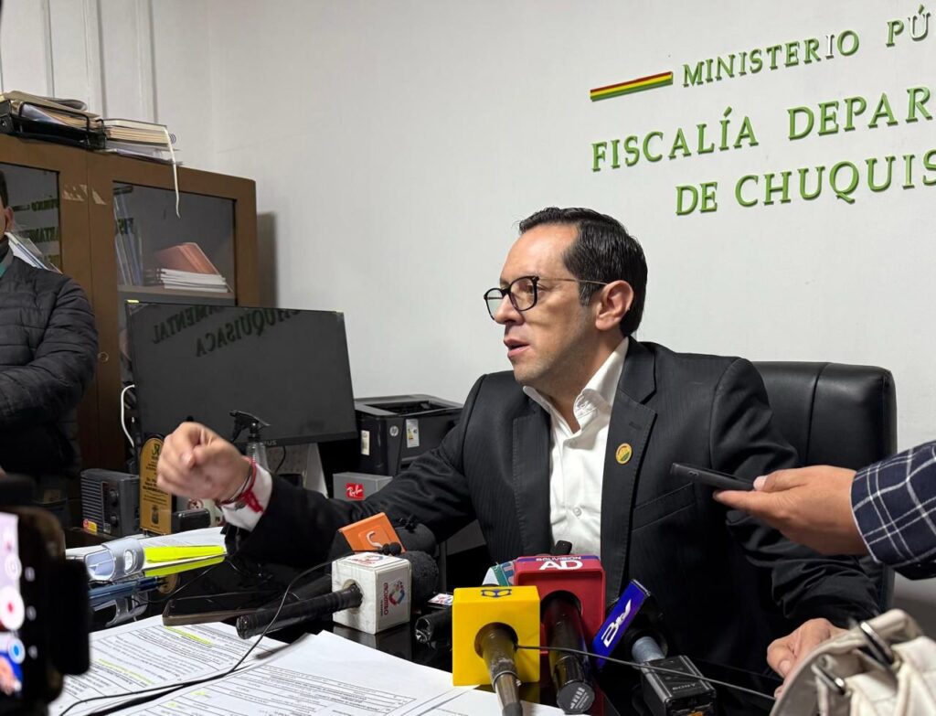 cárcel para padrastro que violó a su hijastra