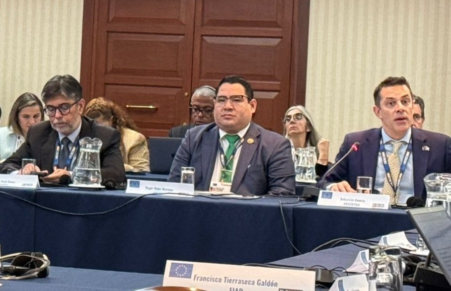 Fiscal General expone funciones y beneficios del Ecosistema ROMA