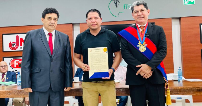 FEGABENI, Concejo Municipal de Trinidad y Universidad otorgan reconocimiento al Fiscal General del Estado por su trabajo a favor del Beni