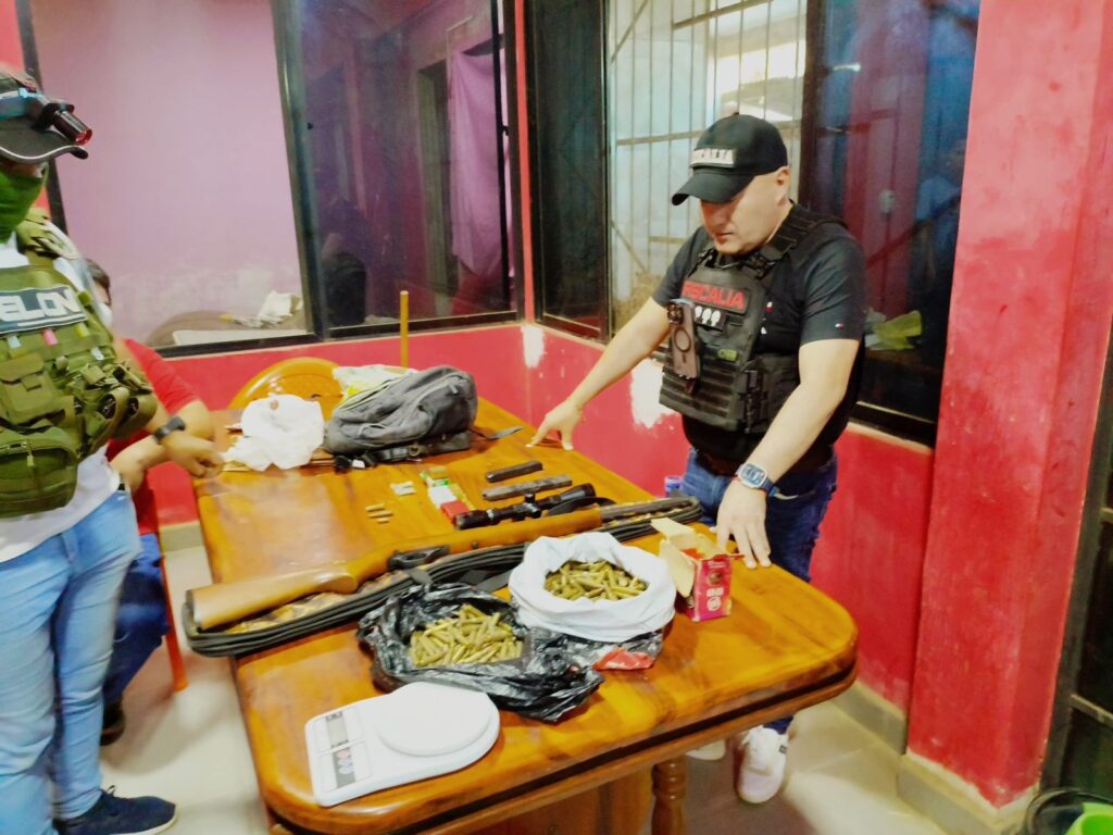 Fiscalía investiga a un hombre por tráfico ilícito