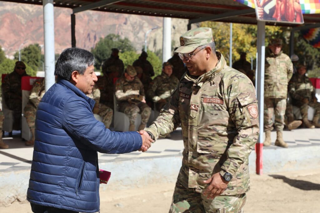 Vicepresidente destaca la preparación del Ejército para luchar contra los incendios
