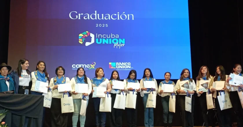 Banco Unión culmina programas que impulsan el emprendimiento femenino y tecnológico en Bolivia