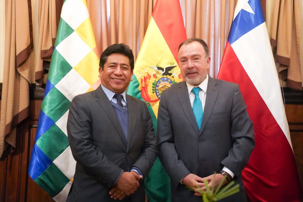 Chile dona 50.000 vacunas contra el sarampión y la rubéola a Bolivia en respuesta a la emergencia sanitaria
