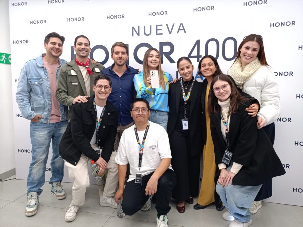 Chingu Amiga lidera el primer HONOR Talk en Bolivia junto a referentes del mundo digital