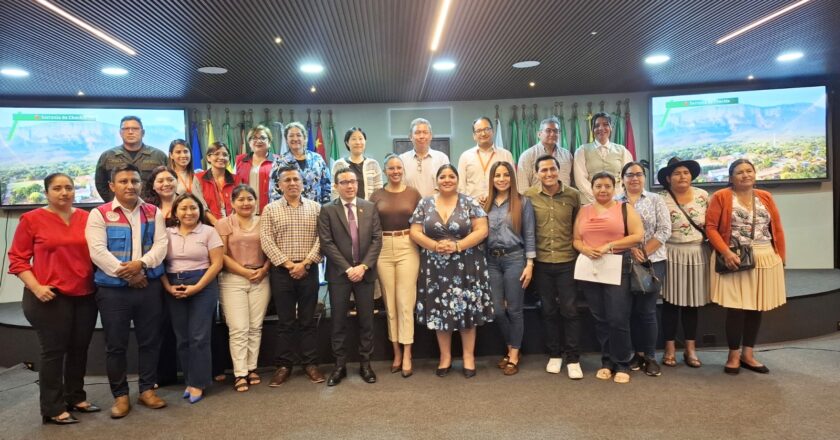 Fiscalía socializa el Proyecto de Ley Departamental de la RAI ante la Asamblea Legislativa de Santa Cruz