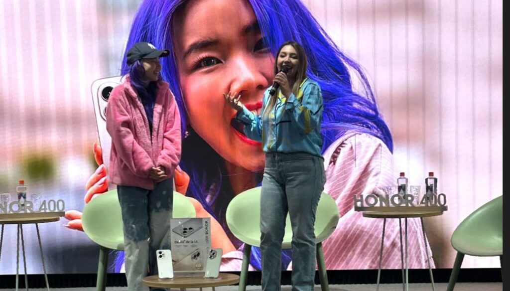 Chingu Amiga lidera el primer HONOR Talk en Bolivia junto a referentes del mundo digital