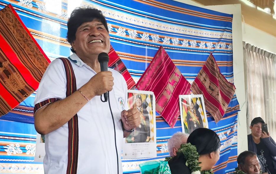 Evo Morales anuncia campaña por el voto nulo tras su inhabilitación electoral