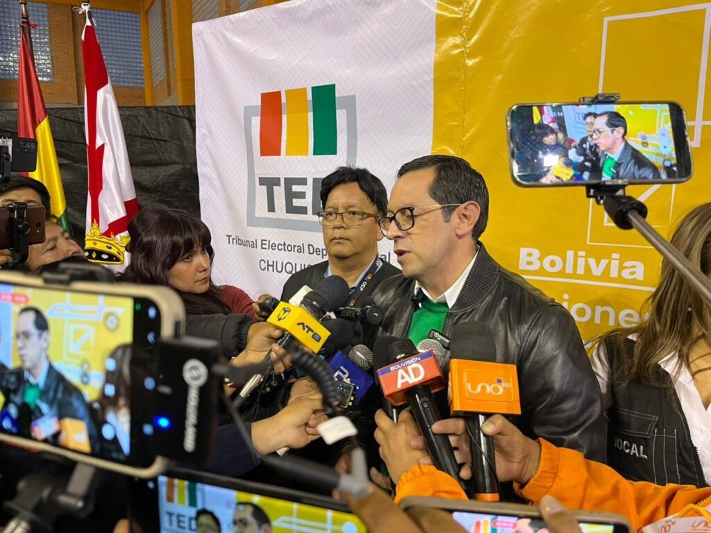 Chuquisaca 12 mandamientos de aprehensión contra ciudadanos en rebeldía durante las votaciones