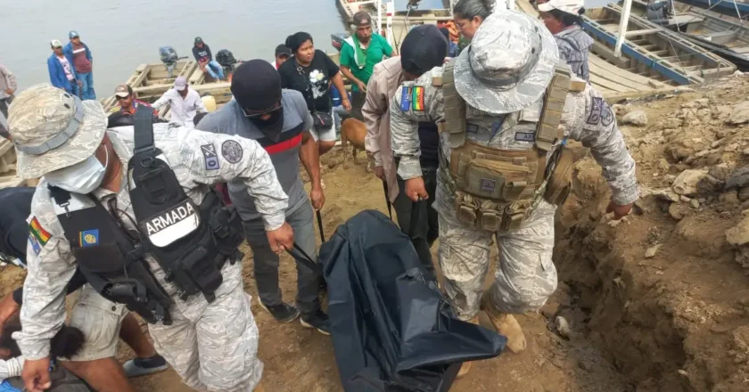 La Armada Boliviana recupera cuerpo de hombre desaparecido en el río Mamoré