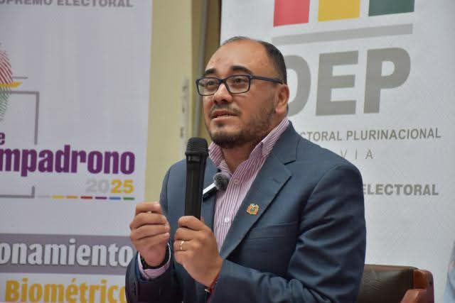 Vocal del TSE propone prohibir encuestas en la segunda vuelta por falta de credibilidad