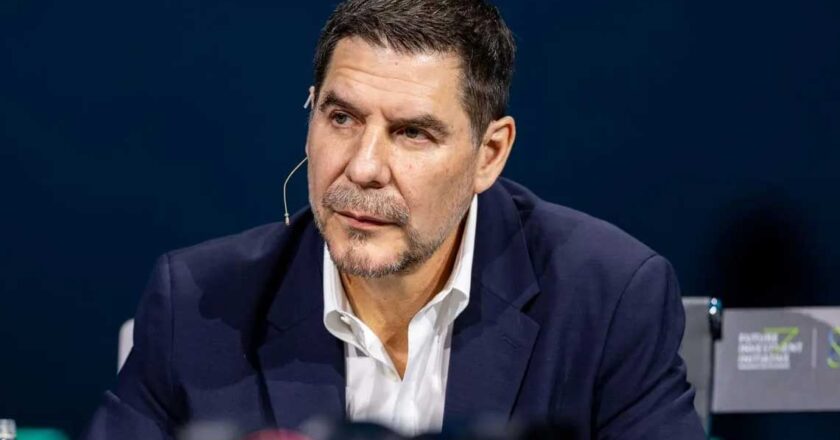 Marcelo Claure niega controlar medios y defiende transparencia de sus encuestas