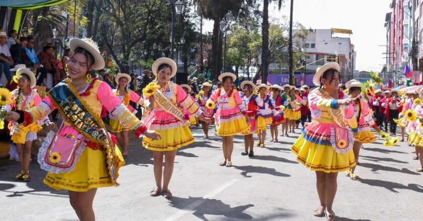 Más de 75 fraternidades participarán en la entrada folklórica de la Virgen de Urkupiña 2025 en Quillacollo