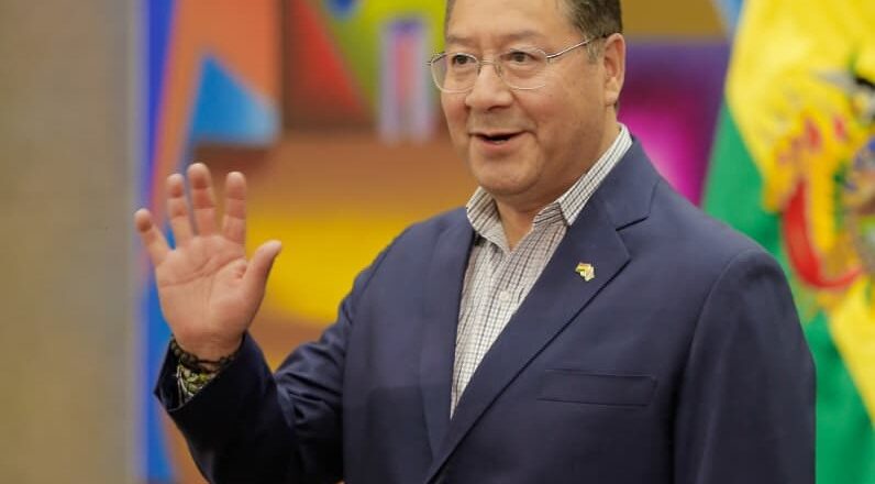 Luis Arce descarta proyecto de ley para prórroga de mandato y reafirma entrega de la Presidencia en noviembre