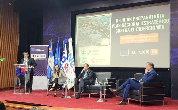 Fiscal Superior de Crimen Organizado refuerza la lucha contra el ciberdelito en seminario internacional en República Dominicana