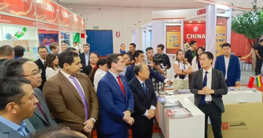 China inaugura su pabellón en la Expocruz 2025 con más de 40 empresarios e inversionistas