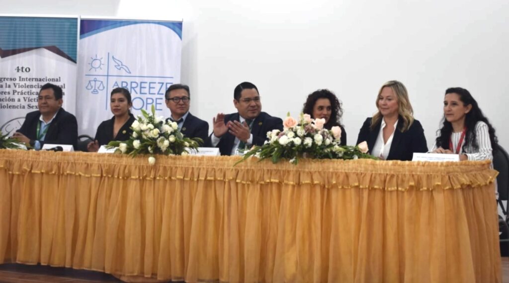 Cochabamba el Fiscal General inaugura congreso internacional con mensaje de cero tolerancia a la violencia sexual infantil