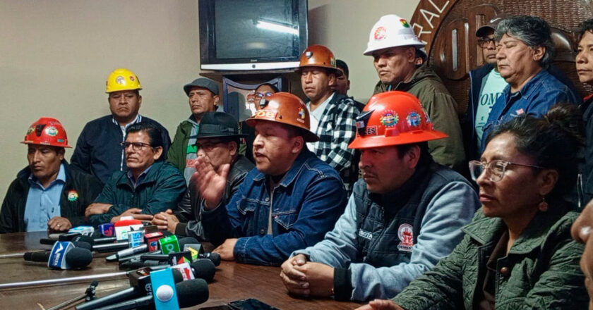 COB se declara en emergencia y rechaza posibles reformas a la Constitución, salud y educación