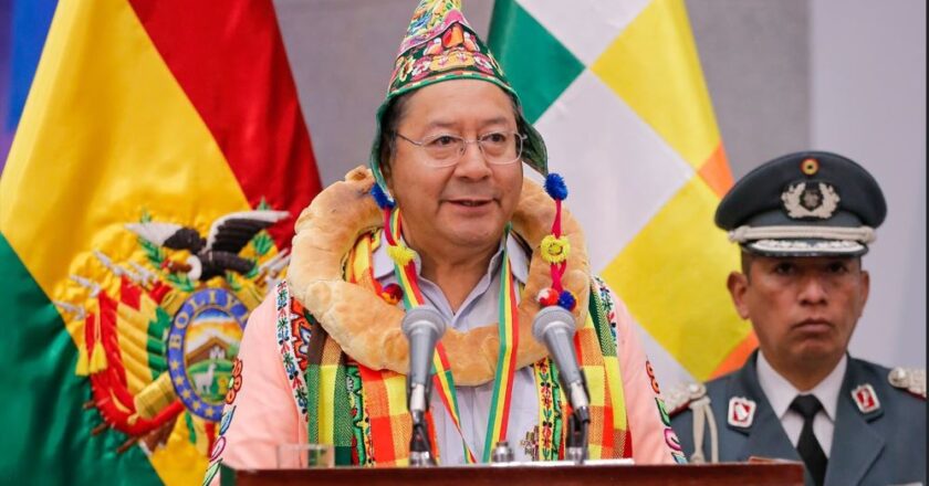 Arce responde al discurso opositor sobre la “gastadera y robadera”