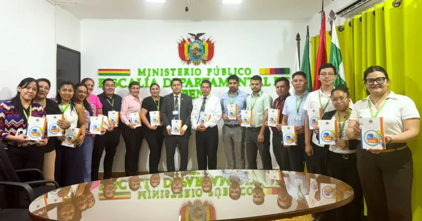 Beni: la Unidad de Transparencia de la Fiscalía General capacita a su personal en ética y lucha contra la corrupción