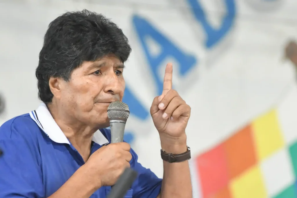Evo Morales pide fecha para reunión con el presidente Rodrigo Paz tras apertura de diálogo