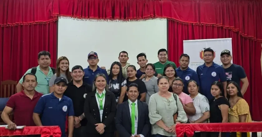 Fiscalía de Beni capacita a más de 80 estudiantes de la Universidad José Ballivián sobre conciliación penal en sede fiscal