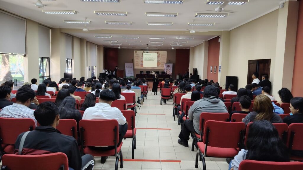 Fiscalía de Tarija socializa la Ley Nº 1636 a estudiantes de la Universidad Juan Misael Saracho